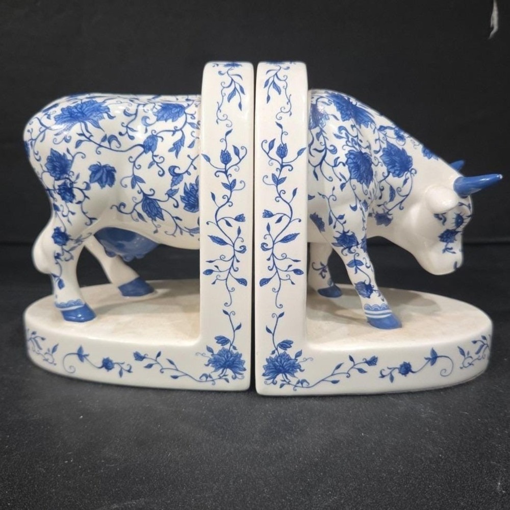 Cow Parade China Cow Bookends, Westland Giftware, Collectible #7411, No Box Flaw - Picture 4 of 11